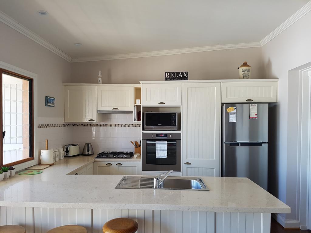 Newcastle Short Stay Accommodation - Vista Apartment Zewnętrze zdjęcie